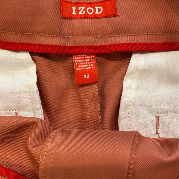 Mens IZOD Mainfloor short - Picture 3 of 5